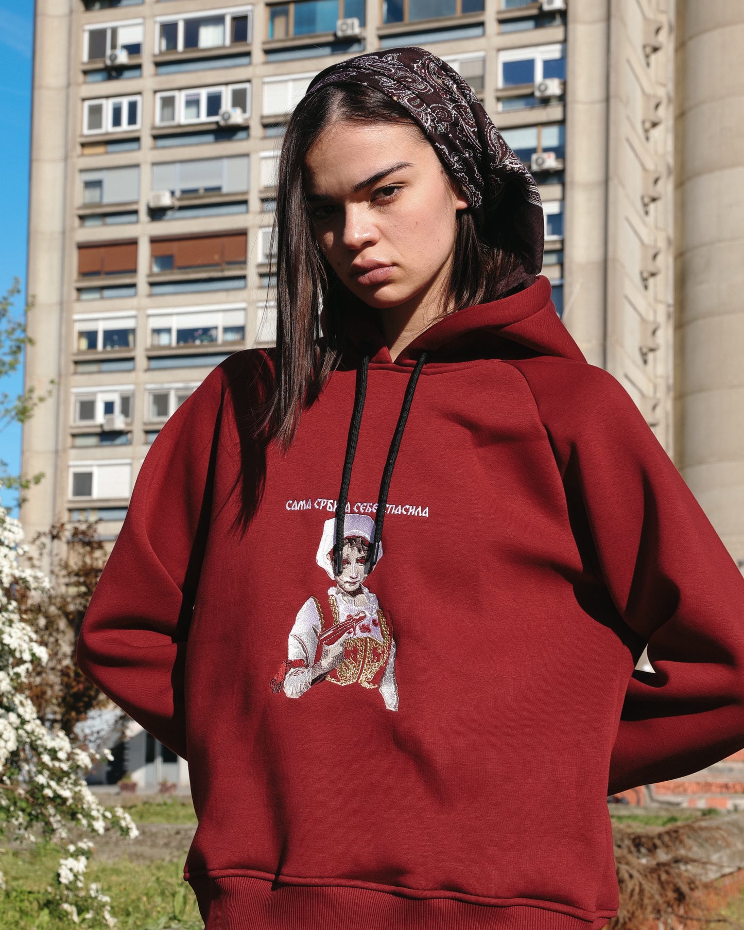 girl with gun oversized embroidered hoodie x petroff porodica - maroon